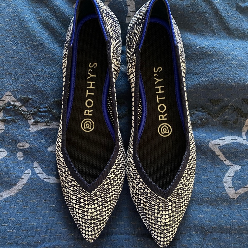 {Rothy’s} NIB Indigo Houndstooth Points size 6.5